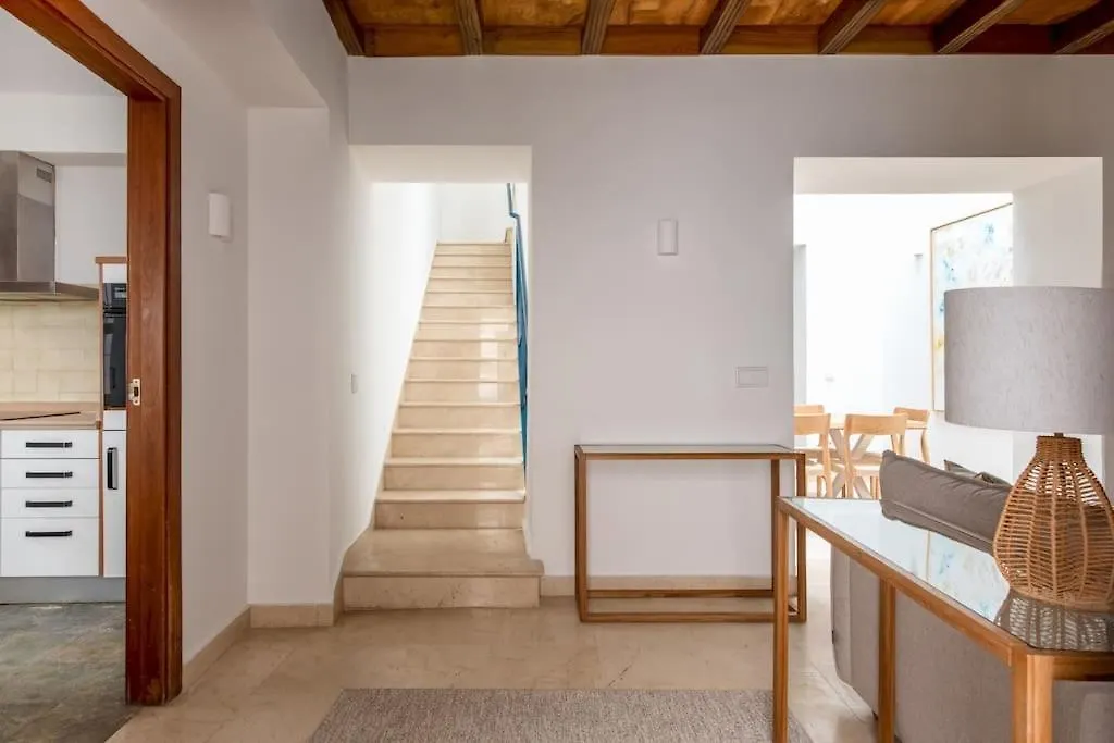 Alhondiga City Center Private House By Valcambre Seville